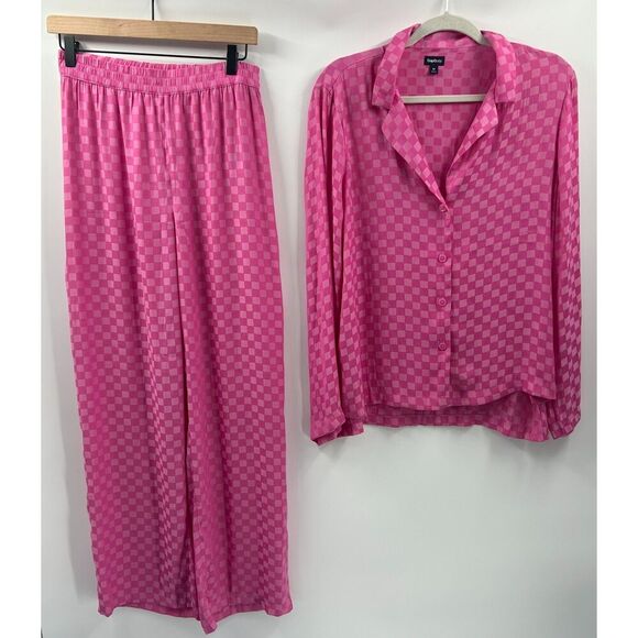 GAP Other - Gap Body Pink Checkered Satin Pajama Set Size Medium Small